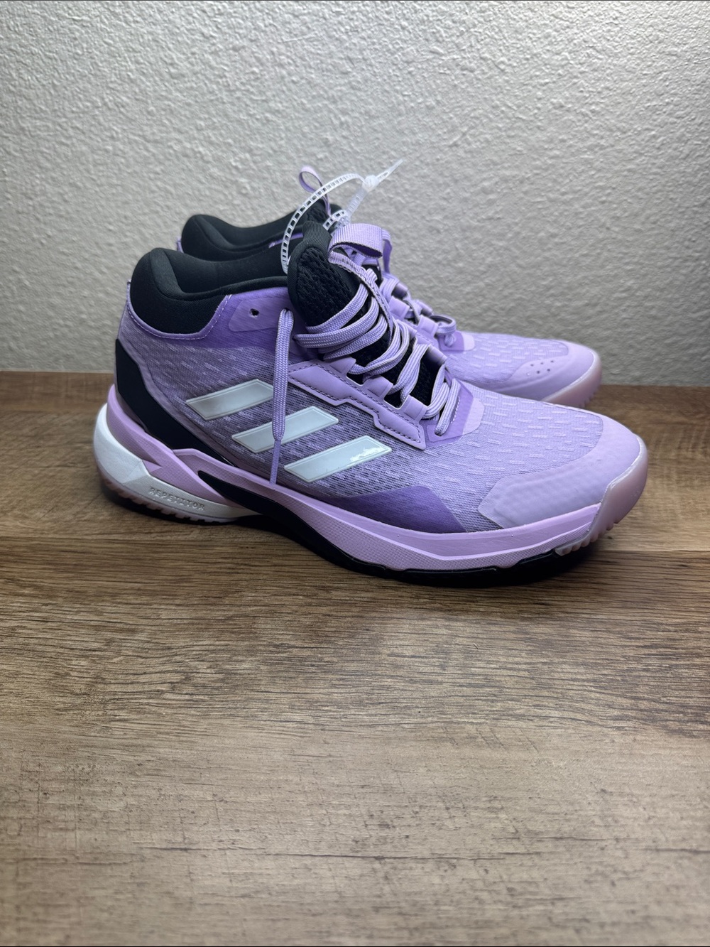 NWT Adidas Crazy lFlight 6 Mid Women's Volley Ball - Picture 4 of 8